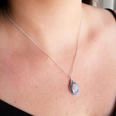 Alternative view of Colgante Grace Piedra Luna