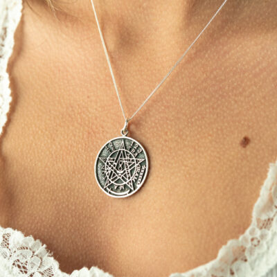 Alternative view of Colgante Tetragramaton 30mm