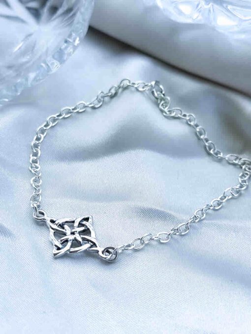 Pulsera Nudo de Bruja