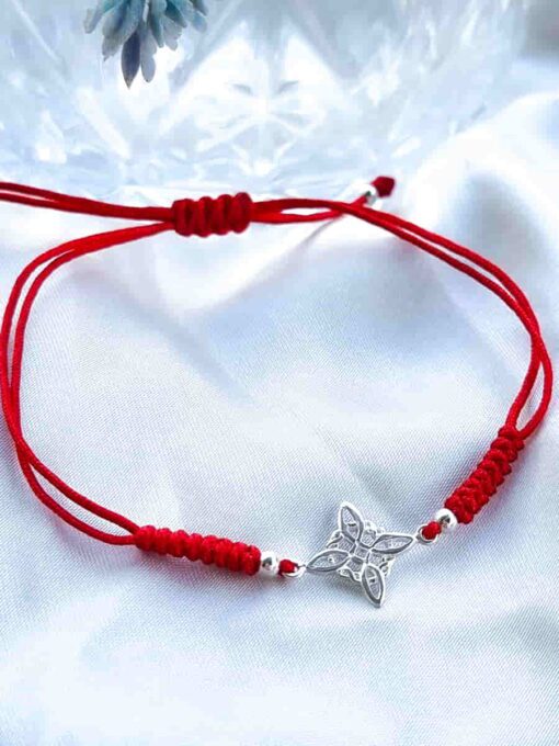 Pulsera Hilo Rojo Nudo de Bruja