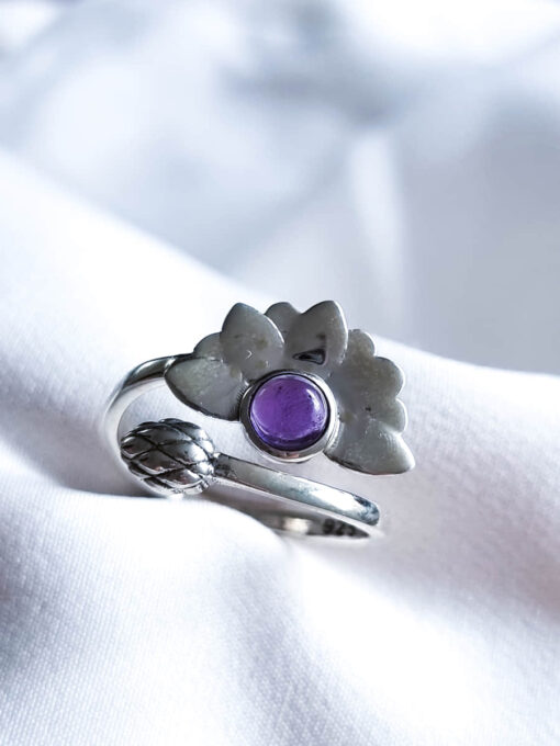 Anillo Flor de Loto Espiritual ajustable Amatista