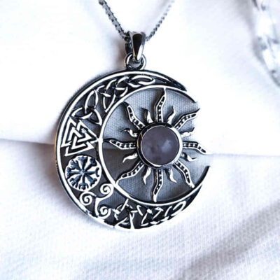 colgante-valknut-sol-luna-5-amuletos-cuarzo-rosa