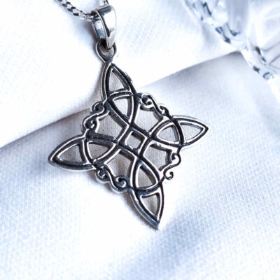 nudo-de-bruja-infinito