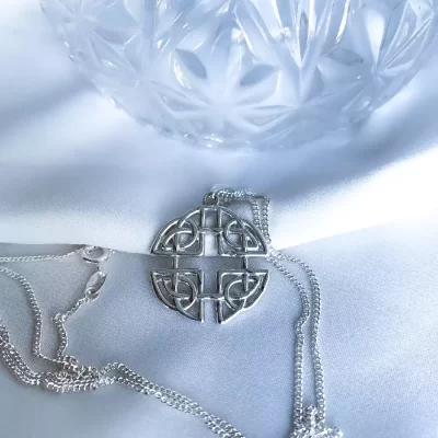 Colgante Nudo Perenne Celta